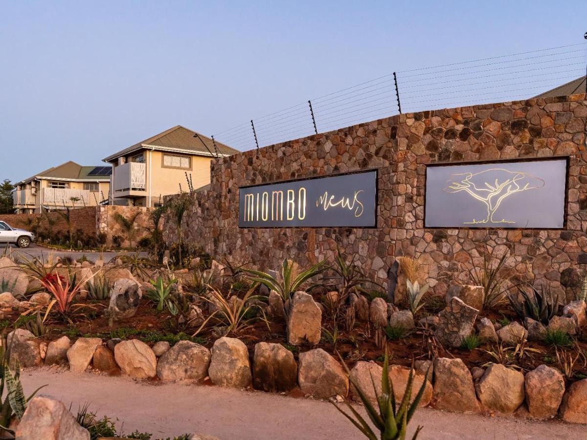 Miombo Mews Apartment Victoria Falls Exterior foto
