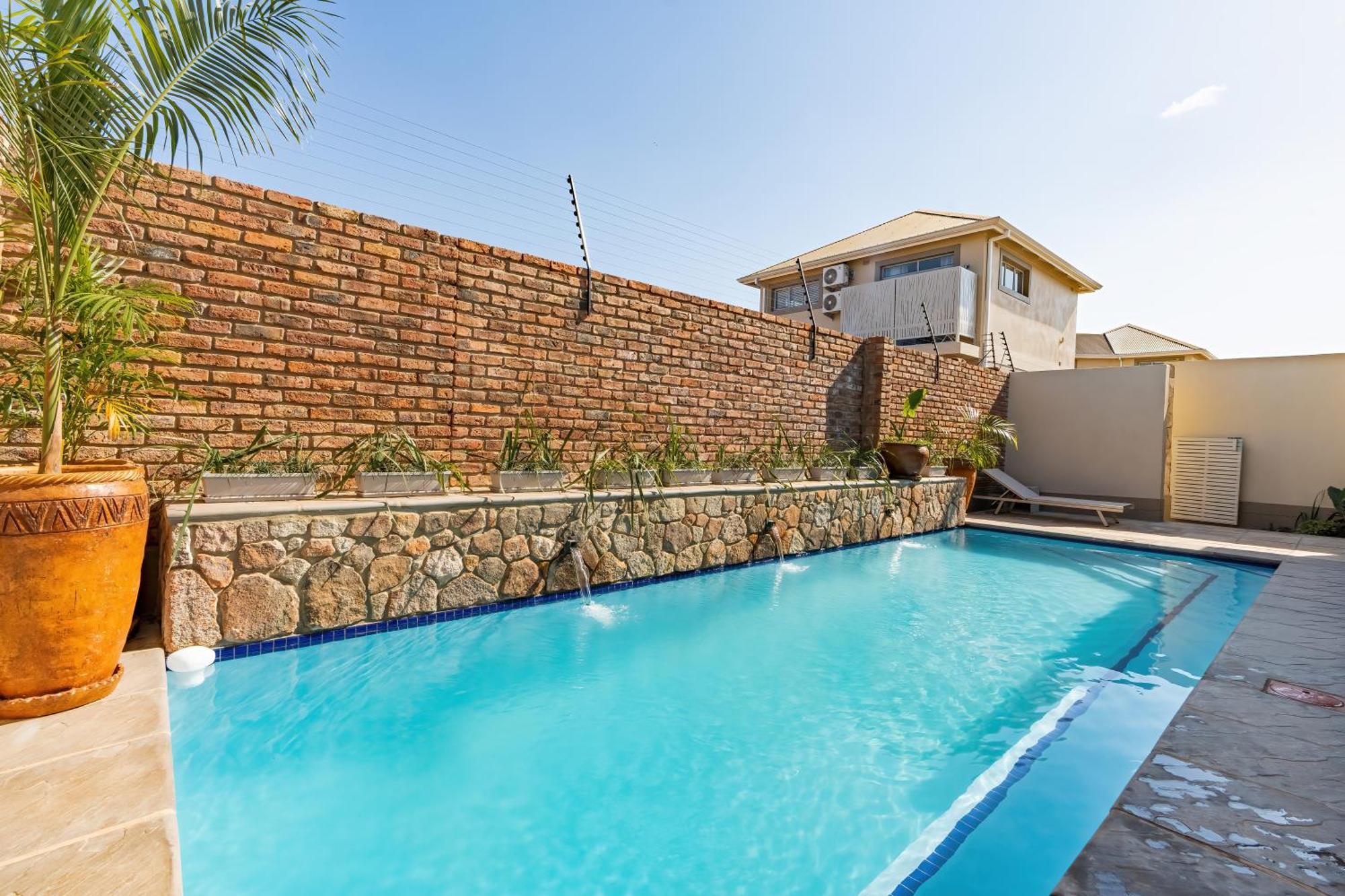 Miombo Mews Apartment Victoria Falls Exterior foto