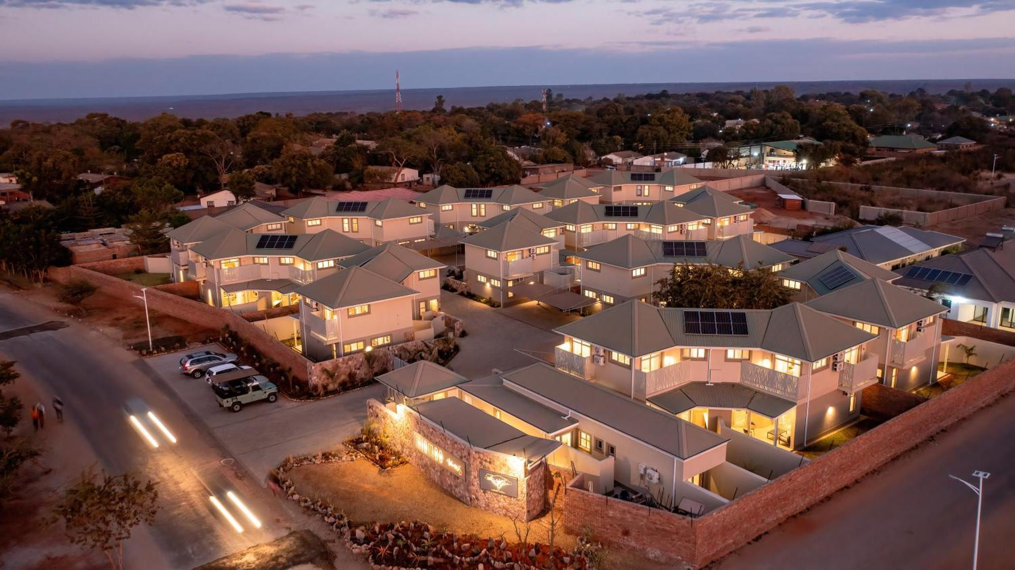 Miombo Mews Apartment Victoria Falls Exterior foto